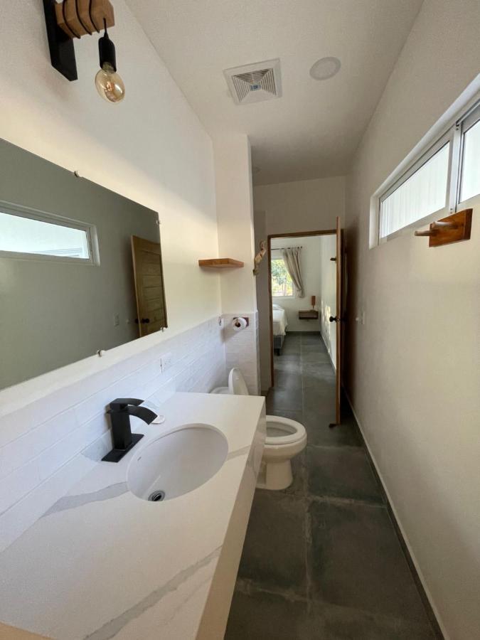 Casa Mariposa Apartment Тола Екстериор снимка