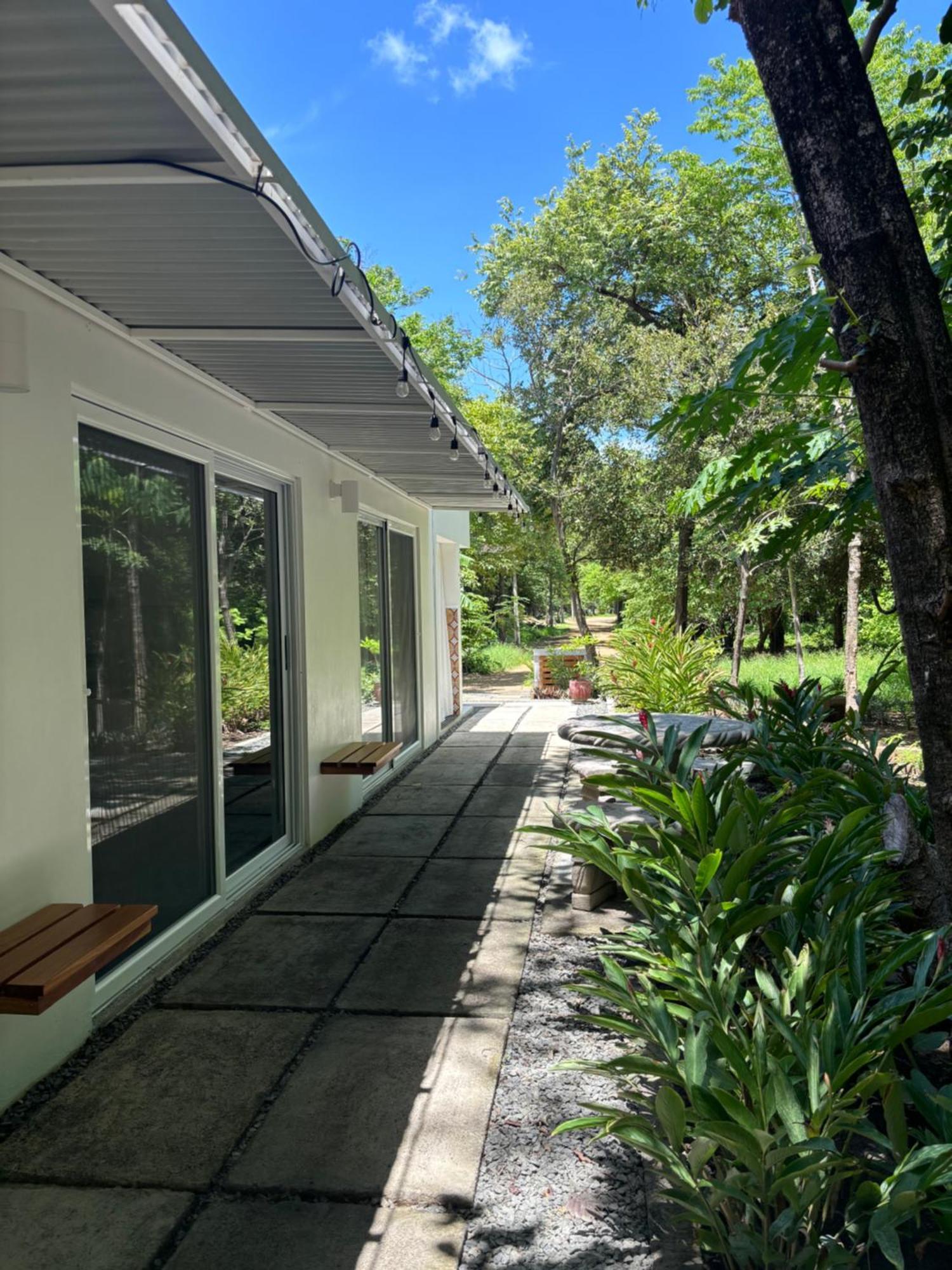 Casa Mariposa Apartment Тола Екстериор снимка
